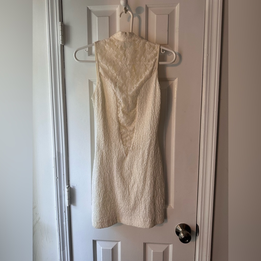 Vintage 1980s Lace Bodycon Dress - Picture 5 of 11